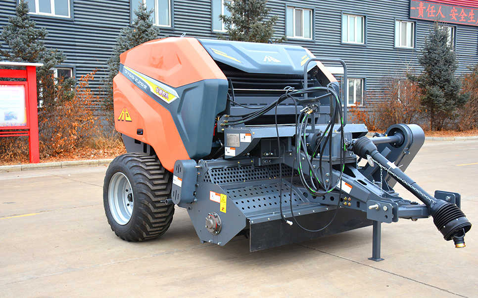 標(biāo)題：9YGQ-2.2D型圓草捆切割撿拾打捆機(jī)
瀏覽次數(shù)：345
發(fā)表時(shí)間：2023-12-12