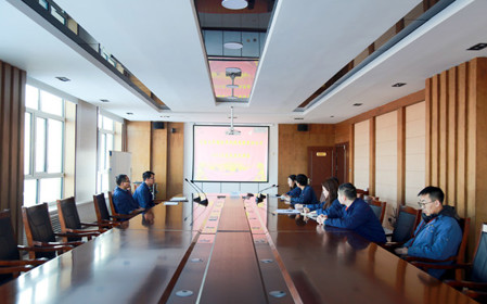 標題：華德牧草公司召開2024年黨建工作述職評議會
瀏覽次數(shù)：1024
發(fā)表時間：2025-01-23